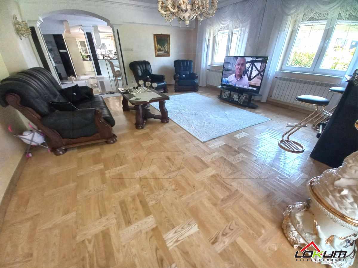 fotografia oferty  Luksusowy dom do wynajęcia Mielec ul Os. Smoczka